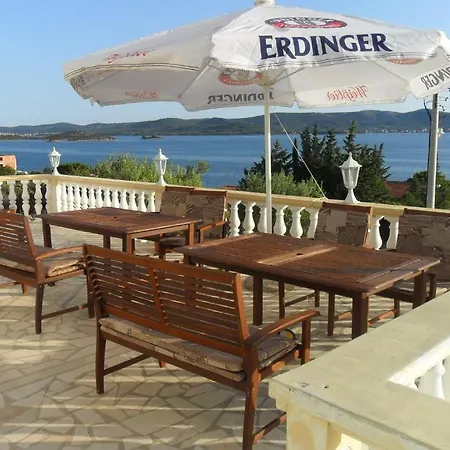 B&B Ivan Bed & Breakfast 3*